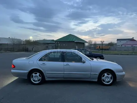 Mercedes-Benz E 280 2001 года за 4 200 000 тг. в Туркестан – фото 5