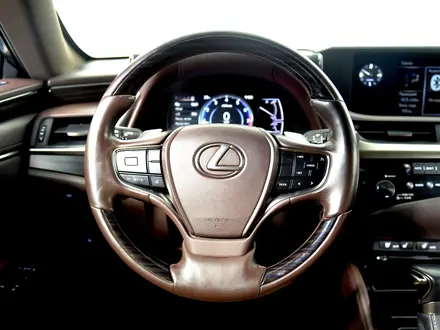 Lexus ES 250 2018 года за 18 990 000 тг. в Кызылорда – фото 14