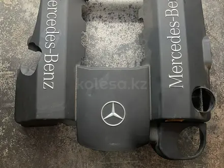 Карбон на Mercedes Benz w210 за 1 189 тг. в Алматы