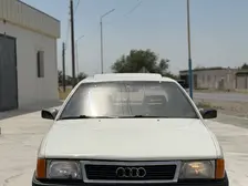 Audi 100, 1990