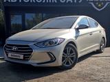 Hyundai Elantra 2018 годаfor8 300 000 тг. в Уральск