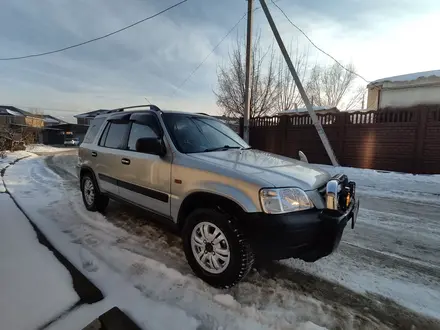 Honda CR-V 1996 года за 3 000 000 тг. в Алматы – фото 13