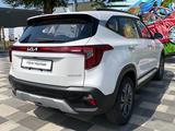 Kia Seltos 2023 годаfor10 200 000 тг. в Алматы – фото 4