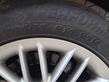 Комплект дисков с летней резиной. за 170 000 тг. в Караганда – фото 5