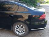 Volkswagen Passat 2011 года за 4 600 000 тг. в Костанай – фото 4