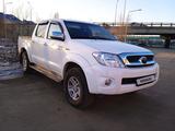 Toyota Hilux 2011 года за 10 000 000 тг. в Атырау