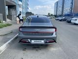 Hyundai Sonata 2022 года за 14 500 000 тг. в Усть-Каменогорск – фото 3