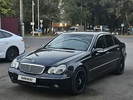 Mercedes-Benz C 200 2004 года за 4 500 000 тг. в Алматы – фото 10