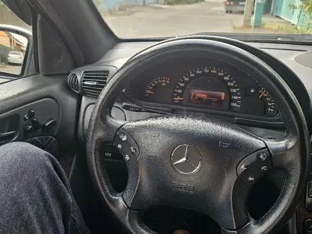 Mercedes-Benz C 200 2004 года за 4 500 000 тг. в Алматы – фото 18