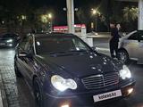 Mercedes-Benz C 200 2004 года за 4 500 000 тг. в Алматы – фото 3