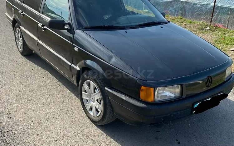 Volkswagen Passat 1993 года за 1 400 000 тг. в Шымкент