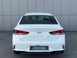 Hyundai Sonata 2019 годаүшін7 890 000 тг. в Шымкент – фото 3