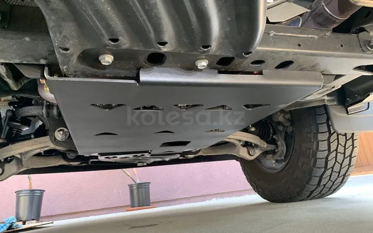 Защита днища Dodge Ram за 900 тг. в Астана