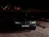 Mercedes-Benz E 320 1993 года за 1 400 000 тг. в Караганда – фото 4