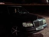 Mercedes-Benz E 320 1993 года за 1 400 000 тг. в Караганда – фото 5