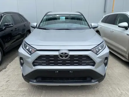 Toyota RAV4 2021 года за 15 500 000 тг. в Уральск – фото 14