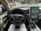 Рестайлинг салона Toyota Land Cruiser 200 2008-2015 под 2016-2021 за 650 000 тг. в Костанай – фото 4