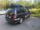 Mitsubishi Space Wagon 1998 года за 2 200 000 тг. в Караганда