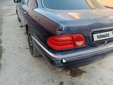 Mercedes-Benz E 230 1996 года за 1 800 000 тг. в Шиели – фото 4