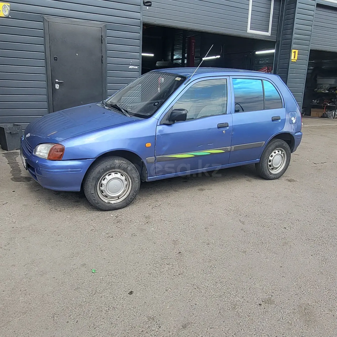 Toyota Starlet, 1996