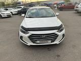 Hyundai Elantra 2018 года за 8 000 000 тг. в Алматы – фото 2