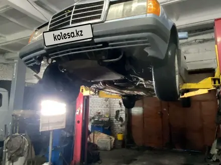 Mercedes-Benz E 260 1992 года за 800 000 тг. в Астана – фото 4