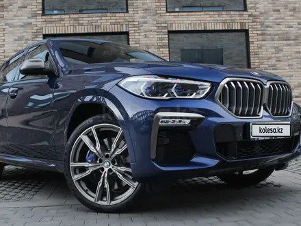 BMW X6 2021 года за 62 500 000 тг. в Алматы – фото 2