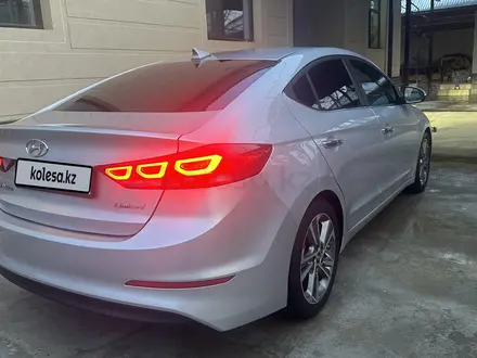 Hyundai Elantra 2016 года за 7 800 000 тг. в Шымкент – фото 12