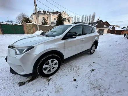 Toyota RAV4 2019 года за 13 000 000 тг. в Актобе – фото 9