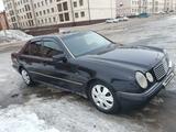 Mercedes-Benz E 200 1997 годаfor2 500 000 тг. в Караганда – фото 4