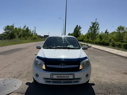 ВАЗ (Lada) Granta 2190 2014 года за 3 000 000 тг. в Астана – фото 2