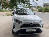 Toyota RAV4 2021 года за 21 500 000 тг. в Алматы – фото 2