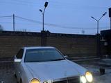 Mercedes-Benz E 280 1997 годаfor2 200 000 тг. в Алматы