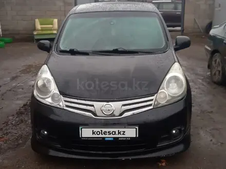 Nissan Note 2011 года за 3 000 000 тг. в Астана – фото 3