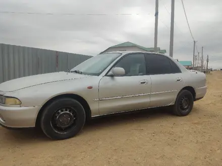 Mitsubishi Galant 1994 года за 1 000 000 тг. в Байконыр – фото 4