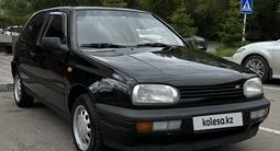 Volkswagen Golf 1994 годаүшін2 000 000 тг. в Павлодар