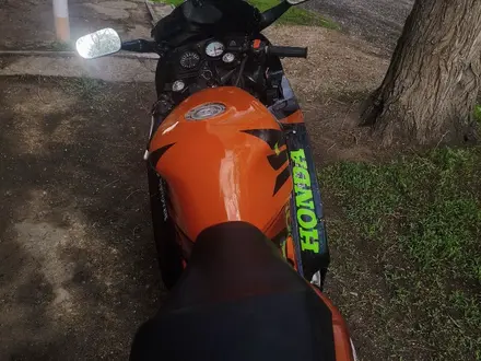 Honda  CBR 600F 1995 года за 1 100 000 тг. в Караганда – фото 4