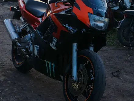 Honda  CBR 600F 1995 года за 1 100 000 тг. в Караганда – фото 5