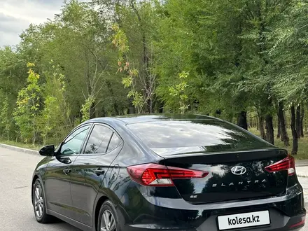 Hyundai Elantra 2019 года за 7 500 000 тг. в Алматы – фото 5