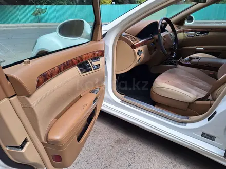 Mercedes-Benz S 350 2006 года за 7 500 000 тг. в Алматы – фото 12