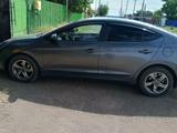 Hyundai Elantra 2019 годаfor7 500 000 тг. в Шу