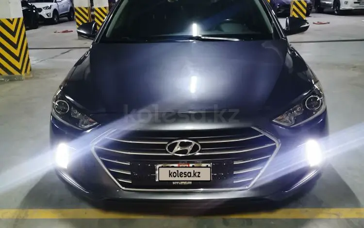 Hyundai Elantra 2017 годаfor5 200 000 тг. в Актау