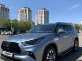 Toyota Highlander 2022 года за 31 000 000 тг. в Астана – фото 2