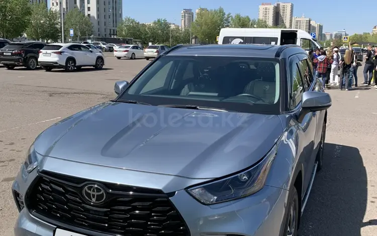 Toyota Highlander 2022 годаүшін31 000 000 тг. в Астана