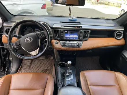 Toyota RAV4 2019 года за 14 500 000 тг. в Уральск – фото 23