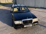 Mercedes-Benz E 260 1992 года за 900 000 тг. в Шу – фото 3