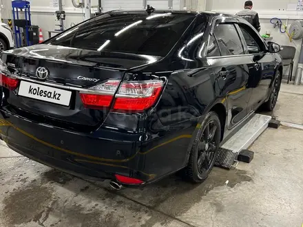 Toyota Camry 2017 года за 10 700 000 тг. в Астана – фото 4