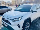 Toyota RAV4 2020 года за 16 300 000 тг. в Астана – фото 3