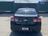 Chevrolet Malibu 2013 года за 4 500 000 тг. в Атырау – фото 3