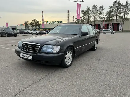 Mercedes-Benz S 400 1993 года за 3 500 000 тг. в Алматы